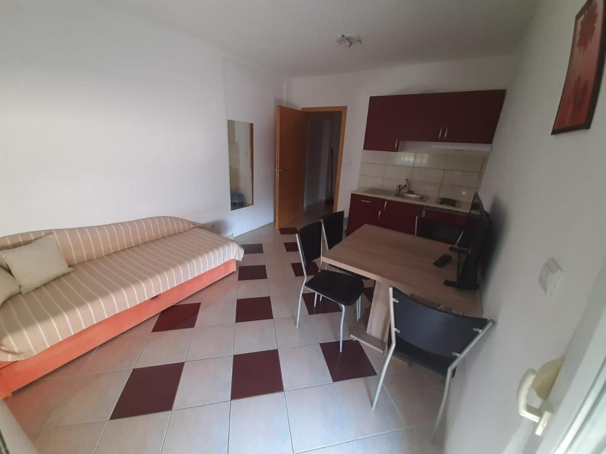 Apartments Nina Promajna Kültér fotó