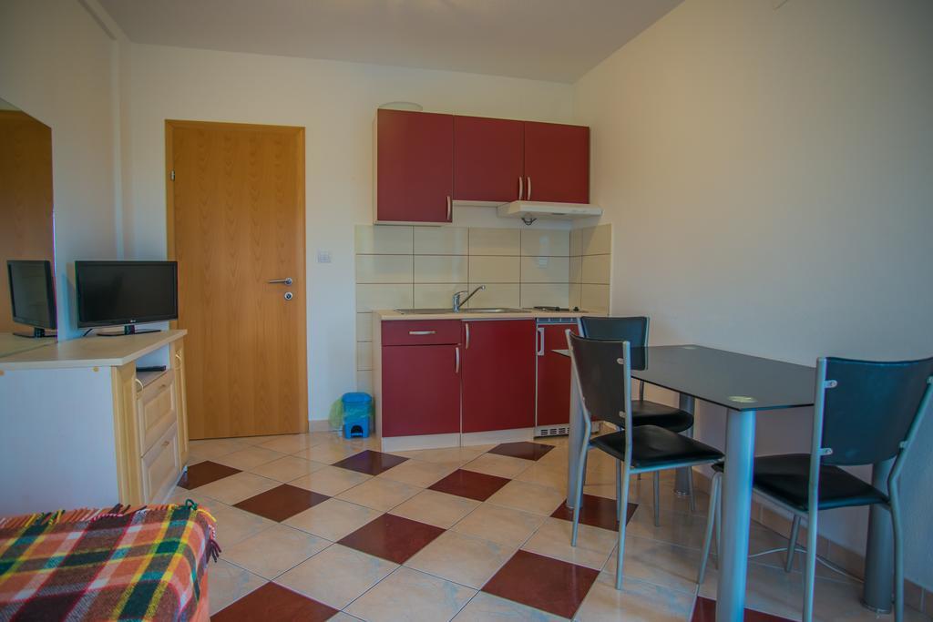 Apartments Nina Promajna Kültér fotó